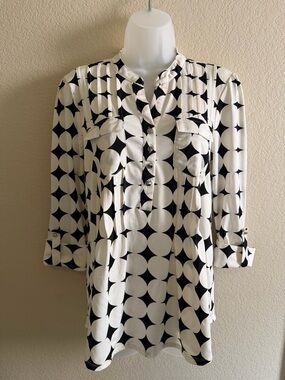 Black and White Geometric Button-Front Blouse